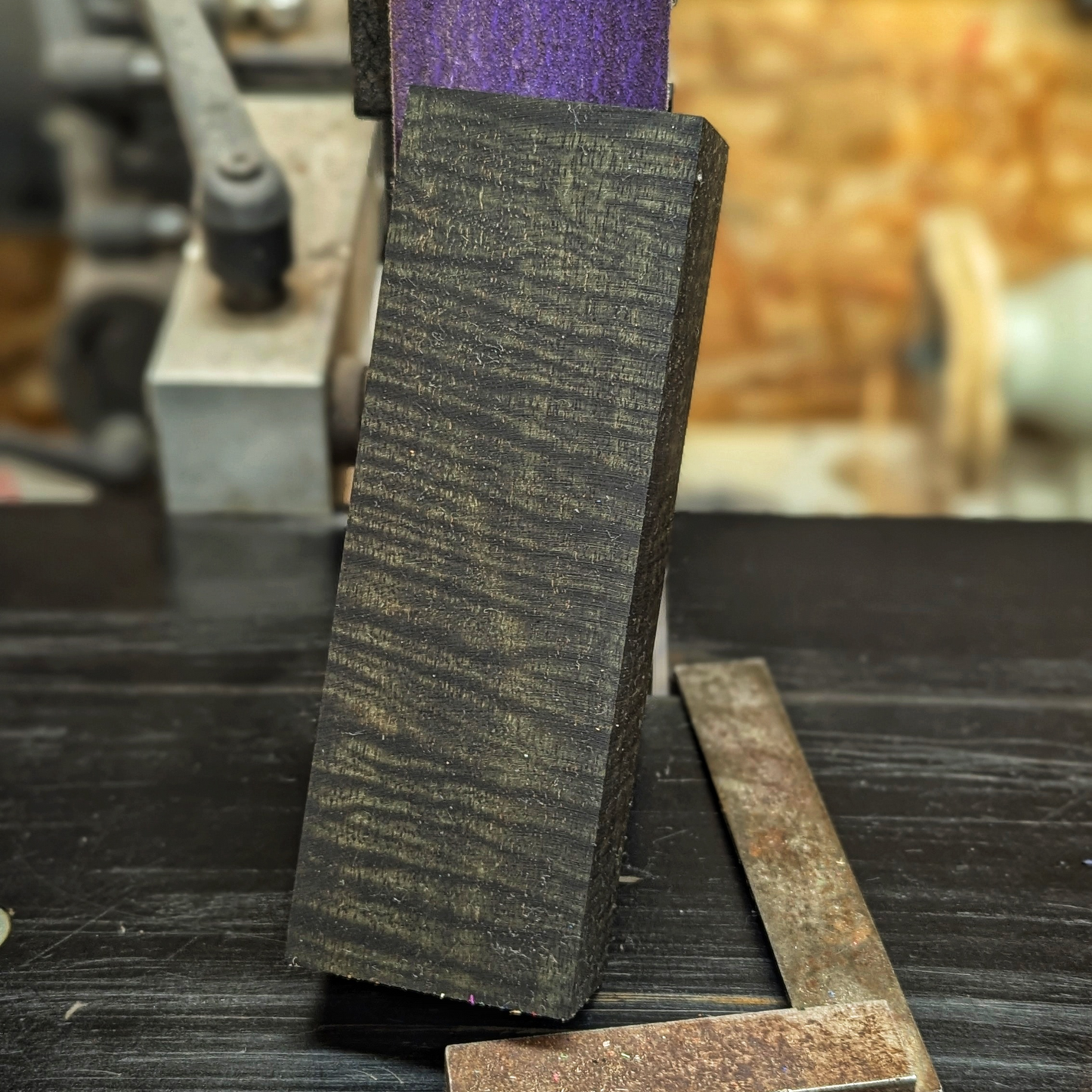 Stabilized Curly Mango - Black