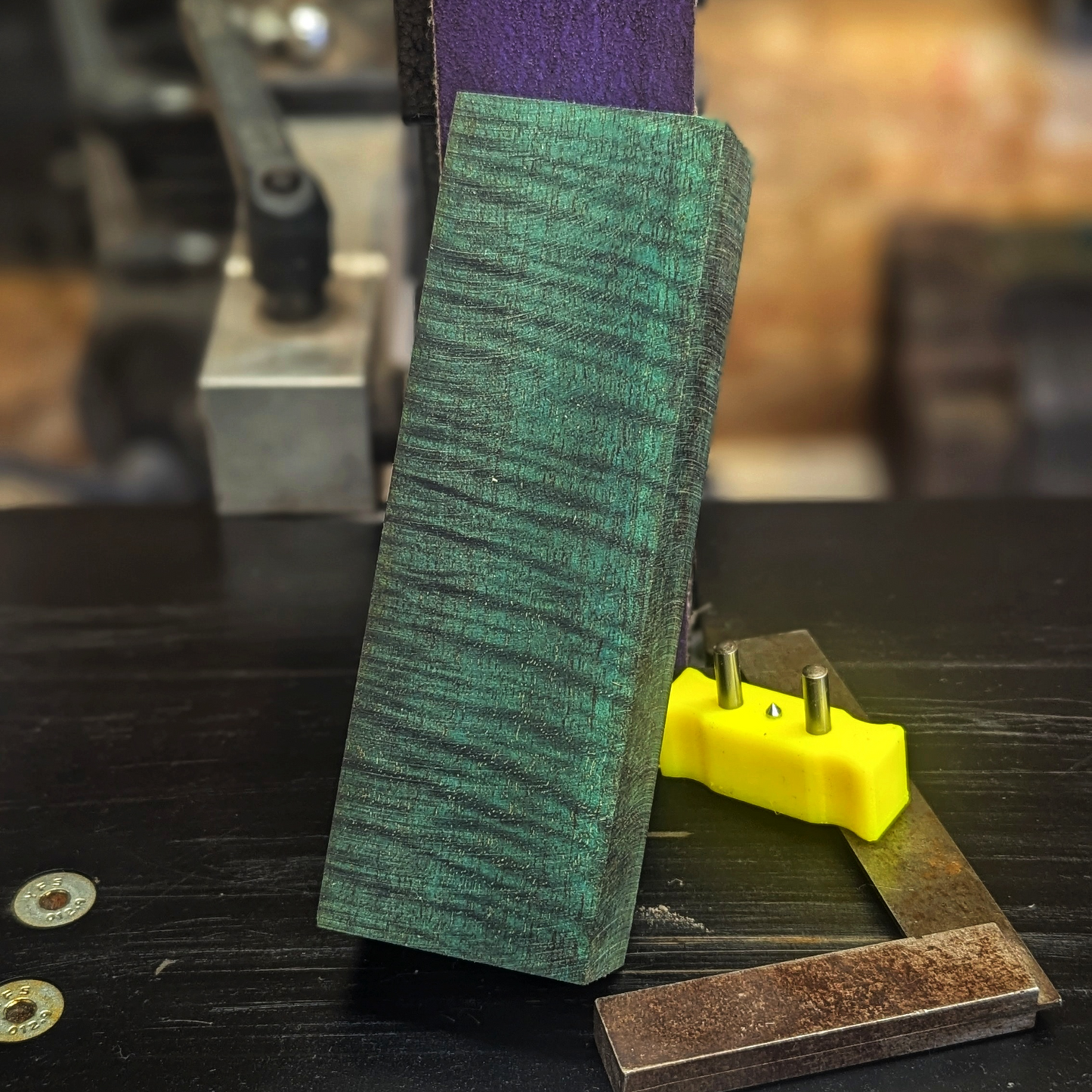 Stabilized Curly Mango - Green