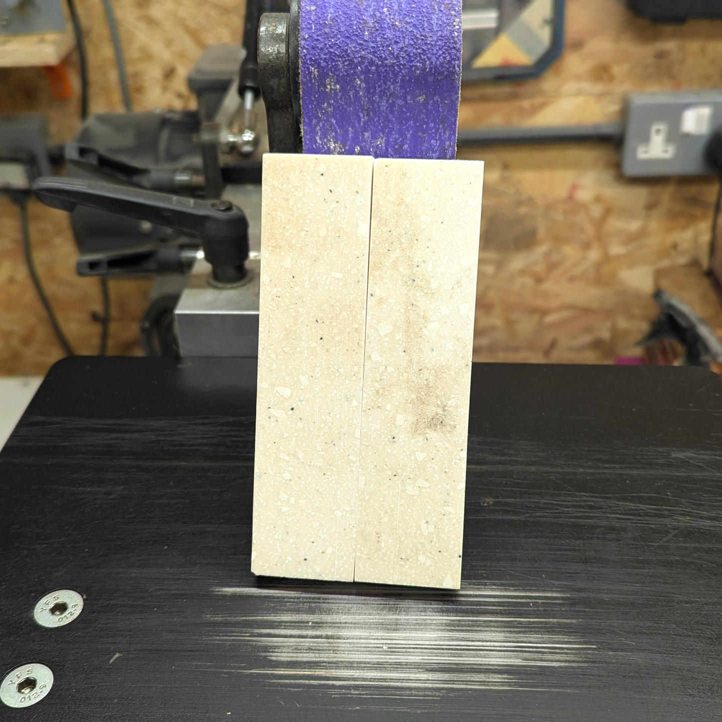 Corian Scales - White