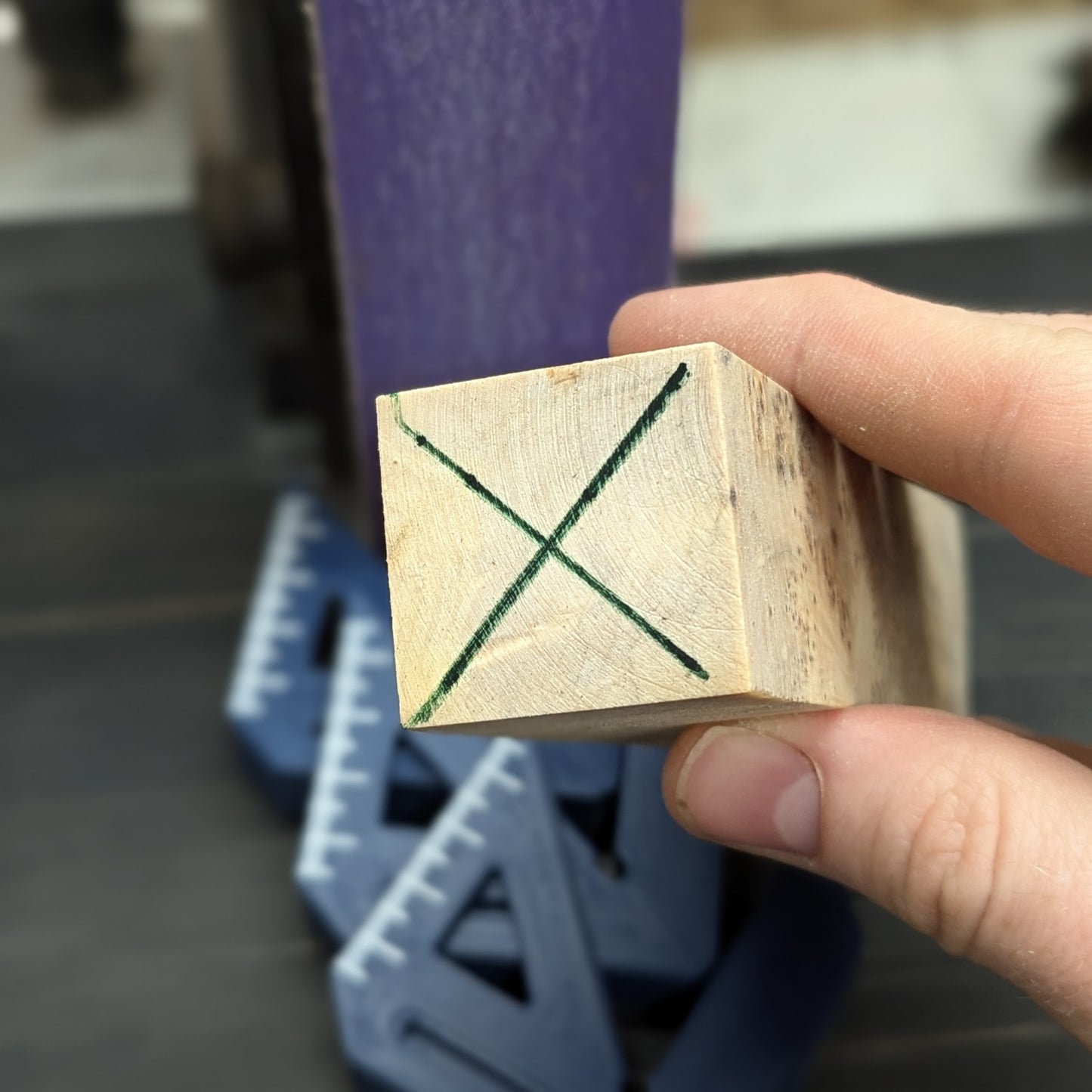 WA Handle Centre Finder