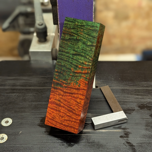 Stabilized Curly Mango - Green & Orange